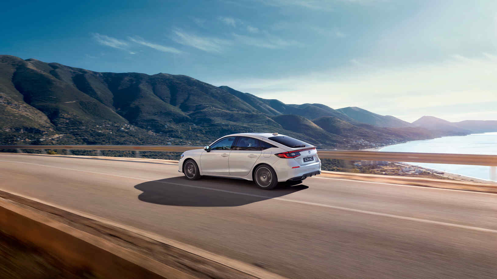 La Nouvelle Honda Civic e:HEV : L'Hybride de Référence bientôt chez Honda Réunion